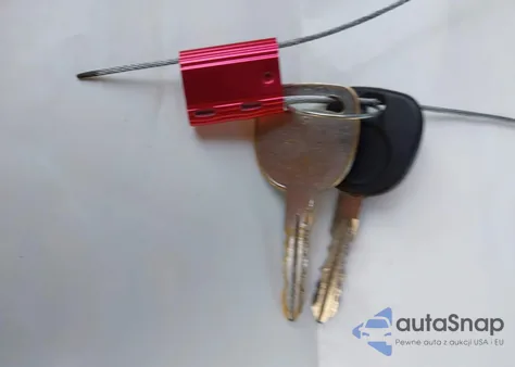 2005 Chevrolet Silverado 2500Hd from USA, damaged, VIN 1GCHK29U75E231468